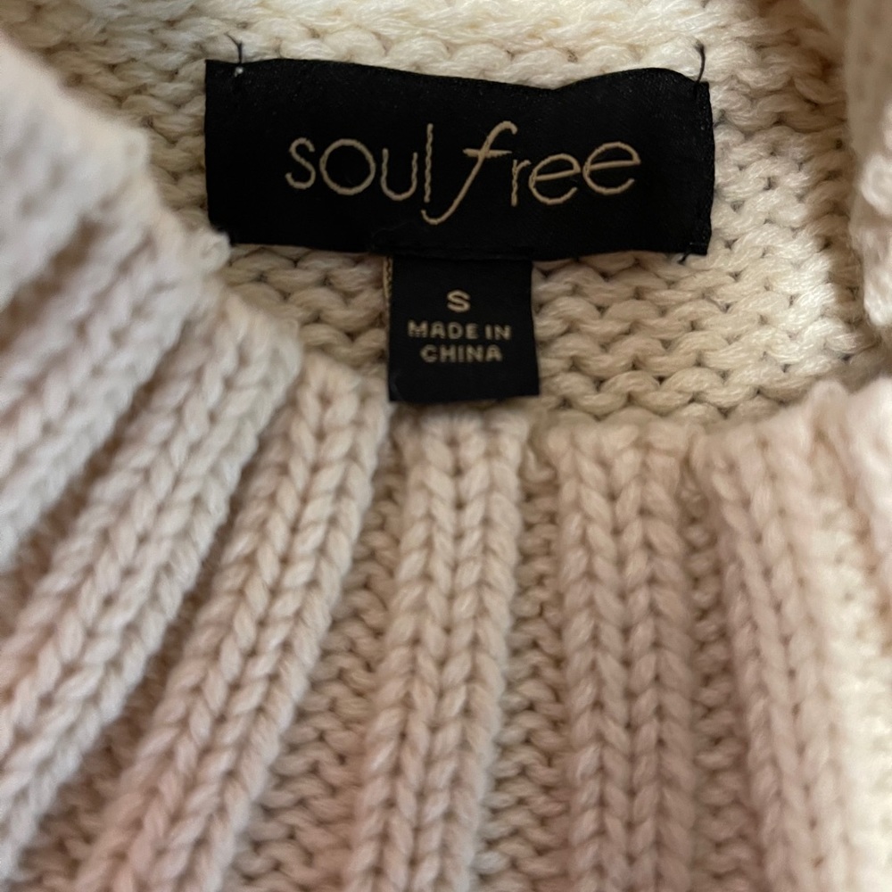 Soul Free beige fashion sweater - Picture 2 of 3